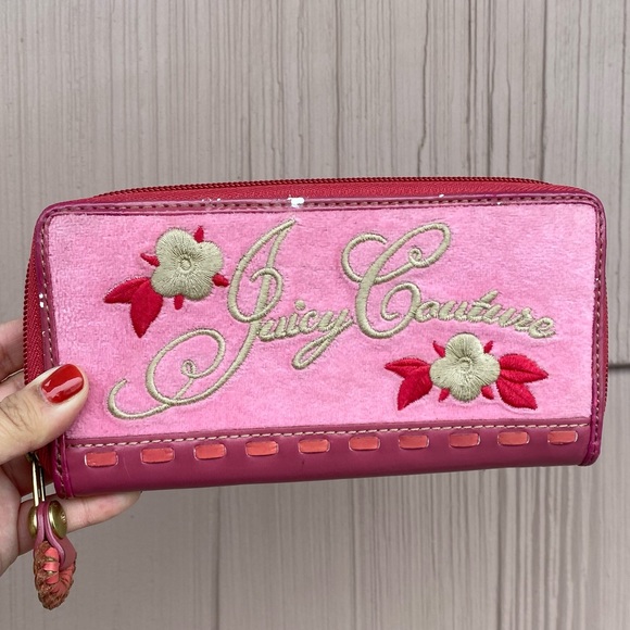 Juicy Couture Handbags - Juicy Couture Pink Zip Around Wallet